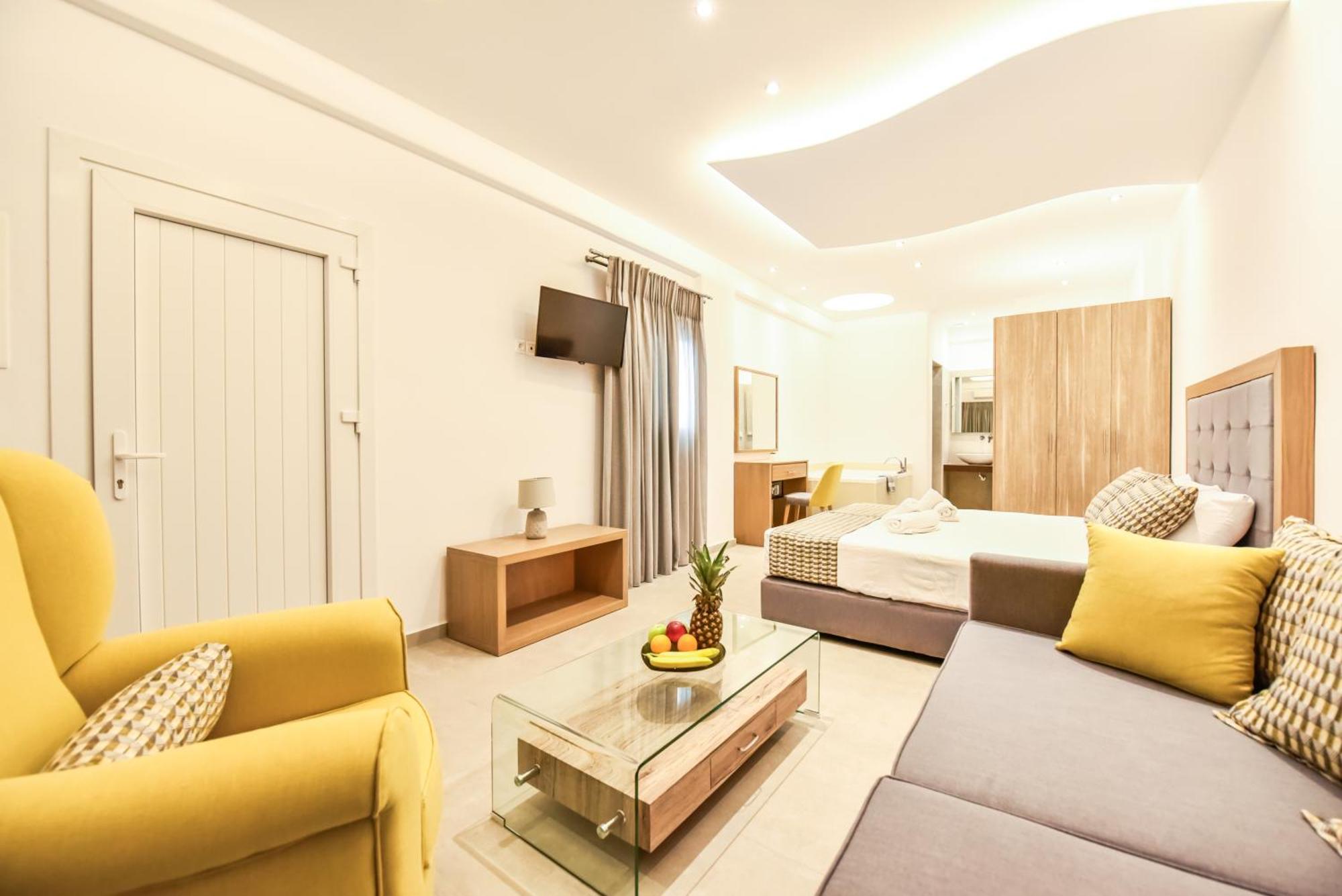 Queen Boutique Suites Mykonos Town Room photo